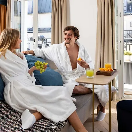 Louvre Montana 4* Parigi