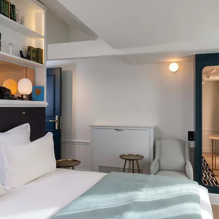 Louvre Montana 4* Parigi