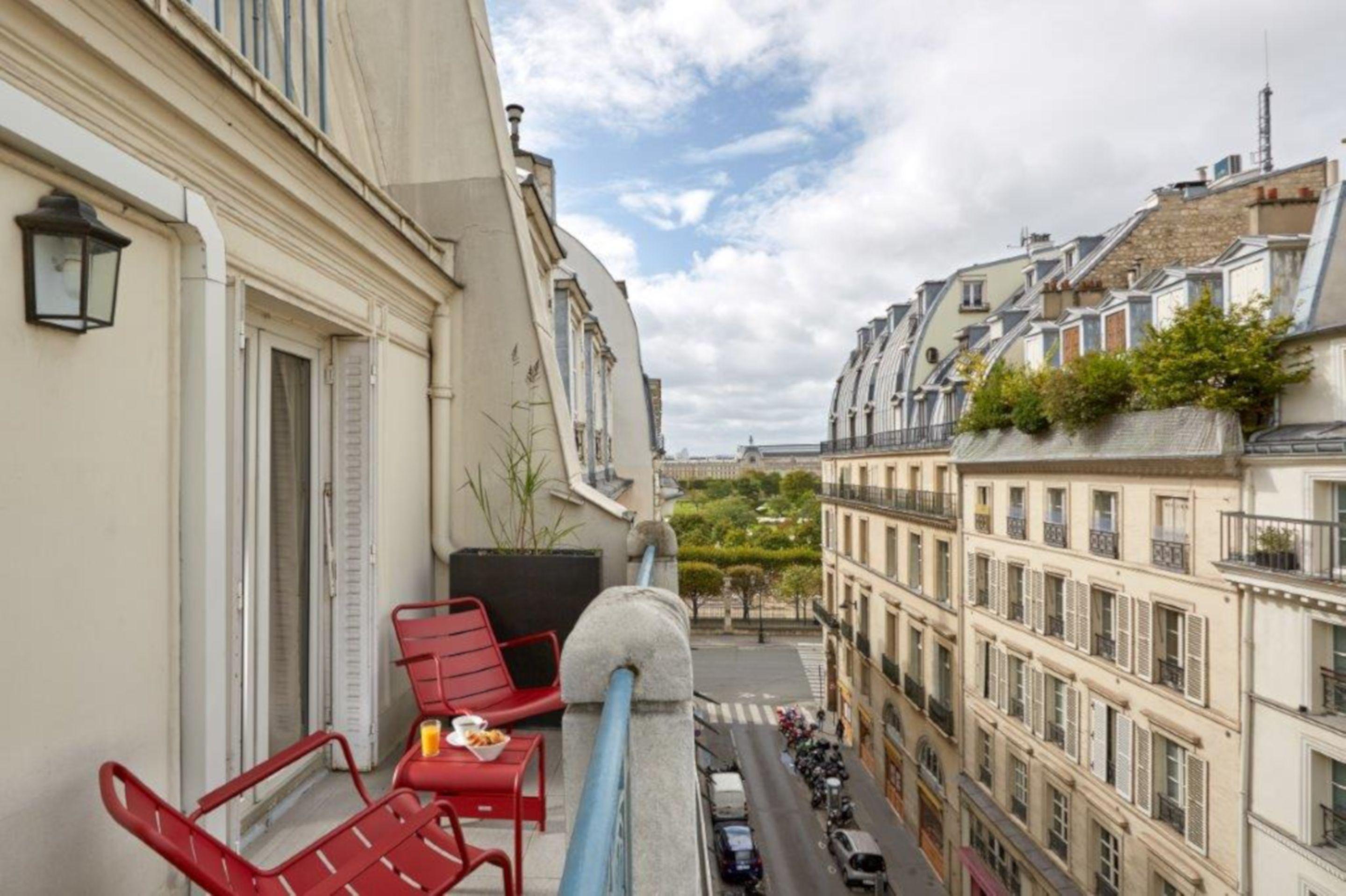 Louvre Montana 4*
