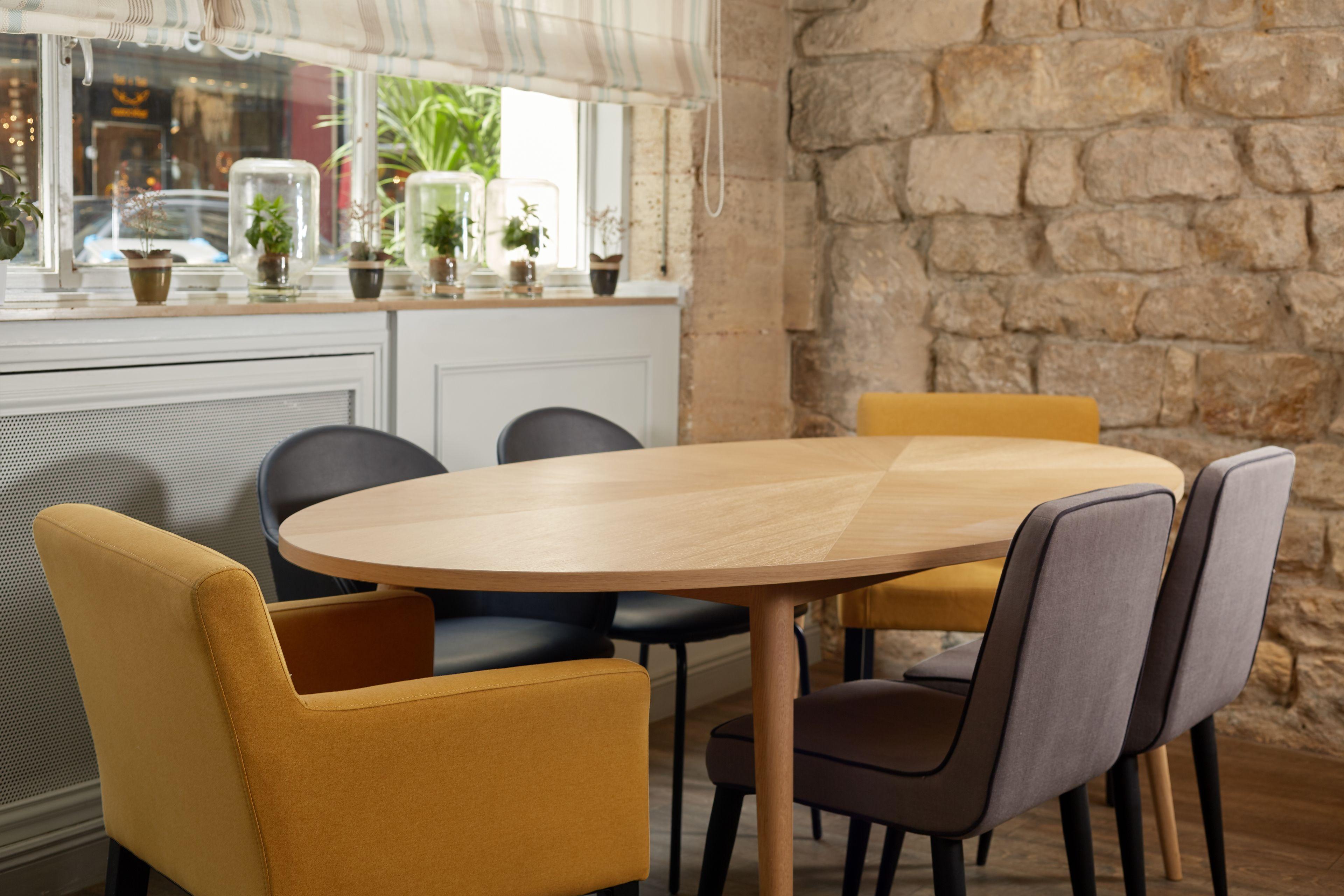 Louvre Montana Hotel 4*